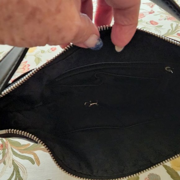 Michael Kors Medium Natalia Tile Shoulder Bag in Black - Picture 9 of 10